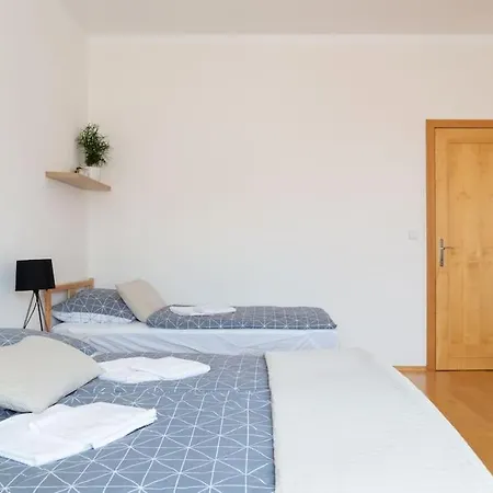 Feel Like @strakova, Very Luxury Apartment Bratislava